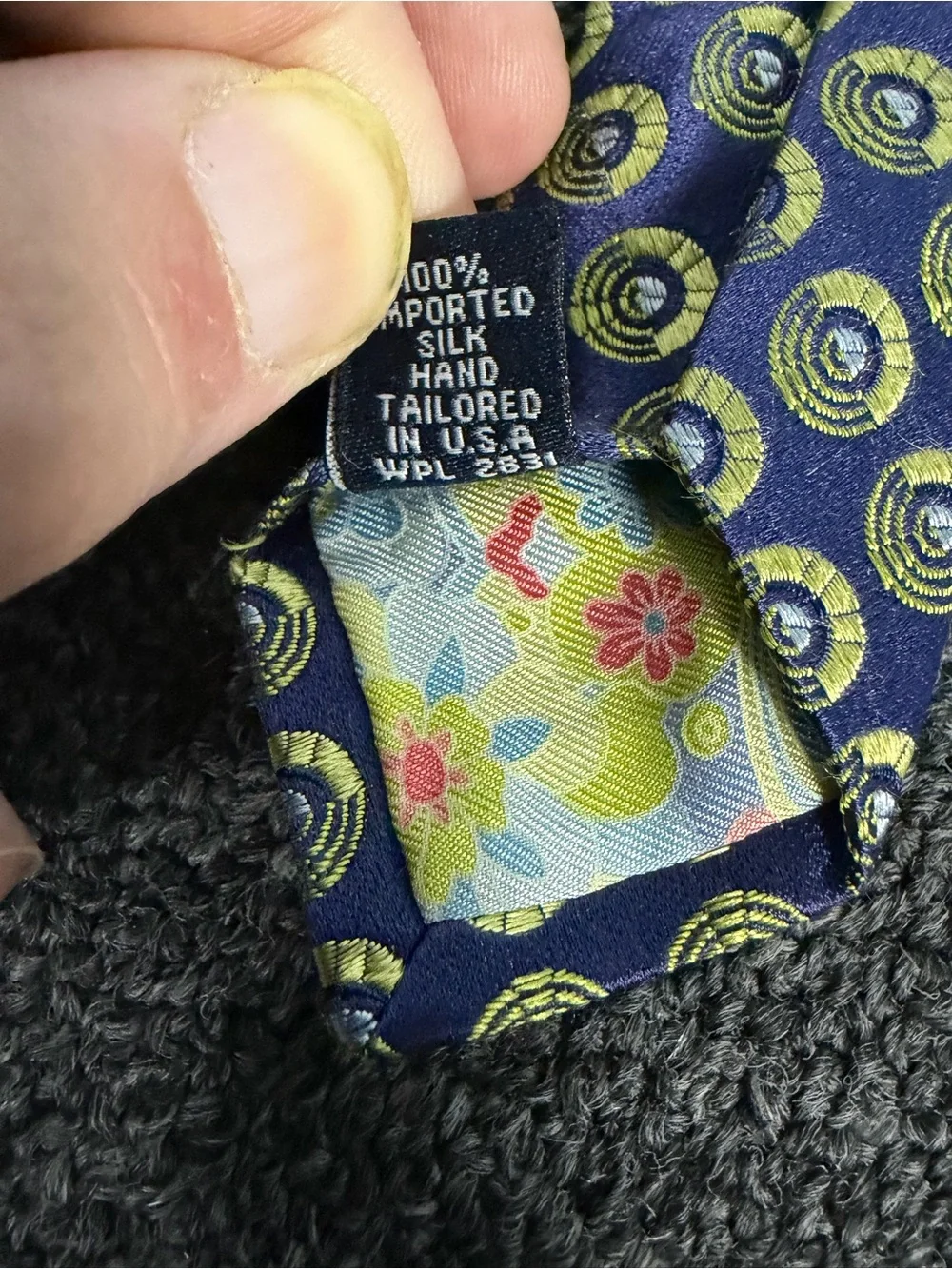 Ted Baker London designer all over graphic floral interior 100% silk nexk tie
